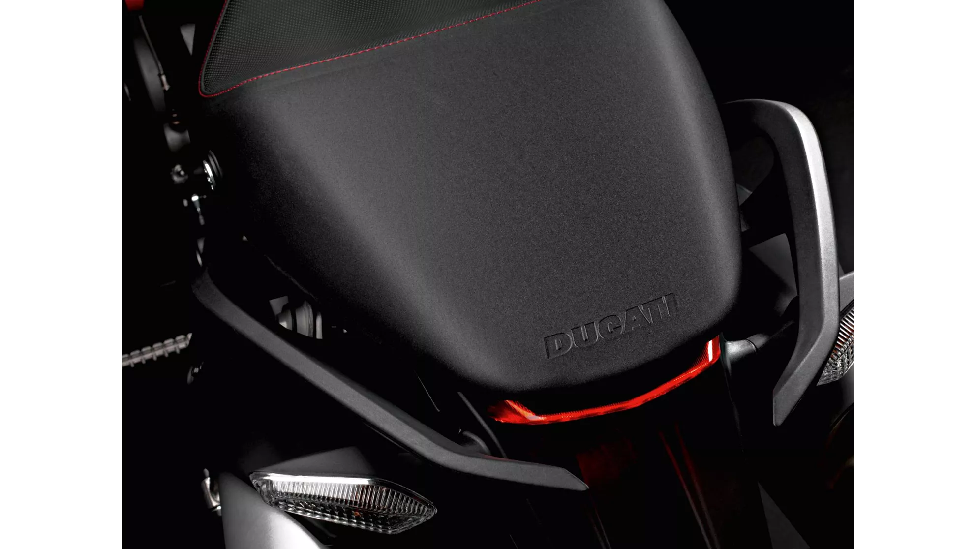 Ducati Monster 796 - Imagen 9