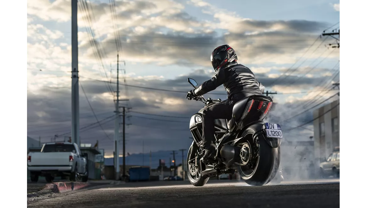 Ducati Diavel 1200 2014 Ducati Diavel 1200 2014