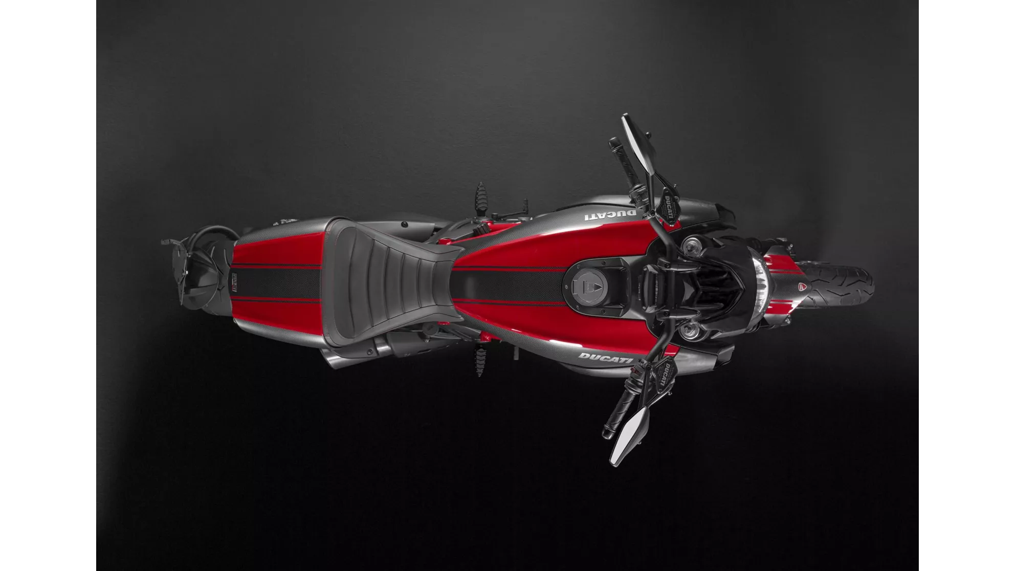 Ducati Diavel Carbon - Image 5 Ducati Diavel Carbon - Image 5