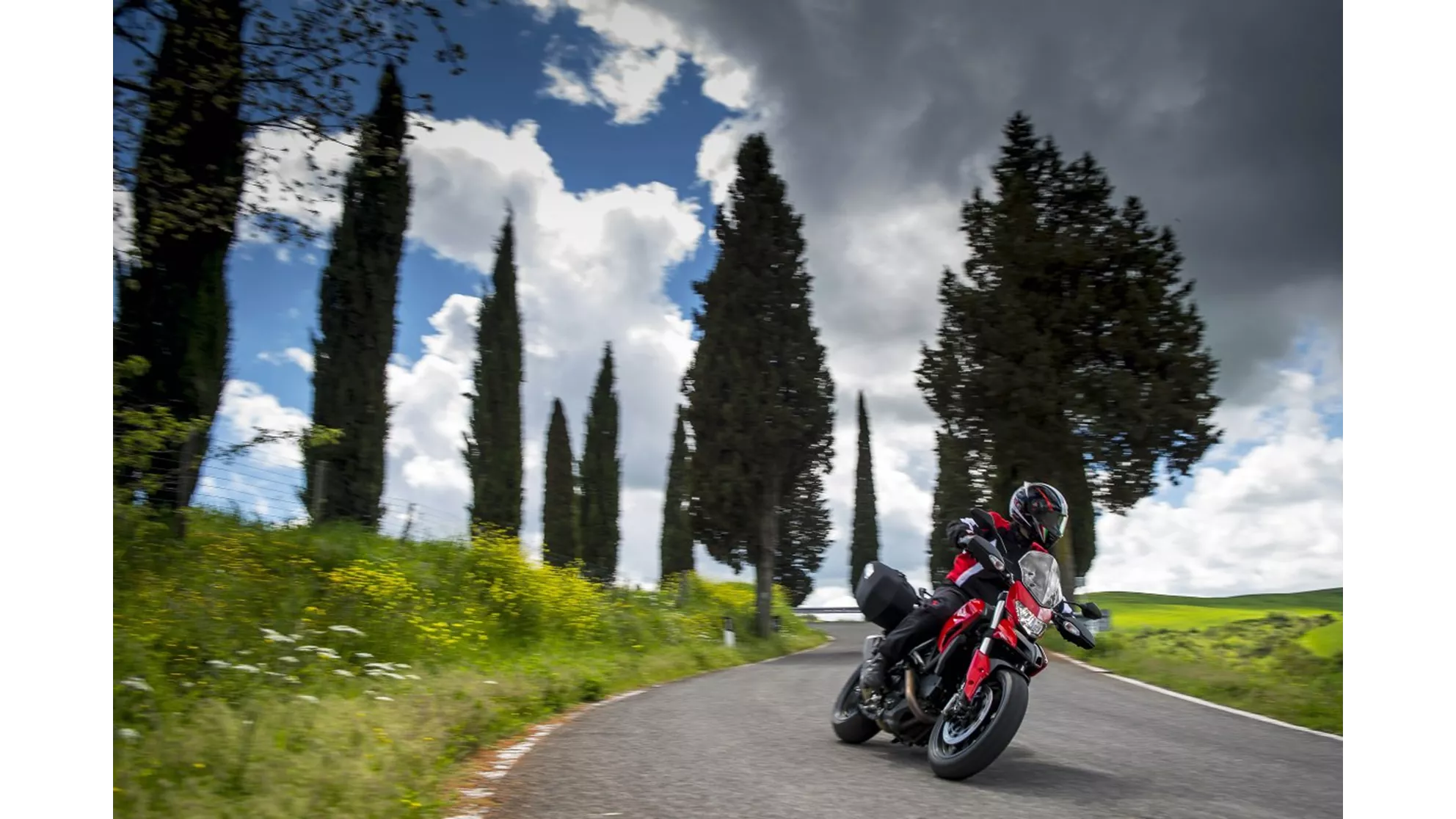 Ducati Hyperstrada - Image 8 Ducati Hyperstrada - Image 8