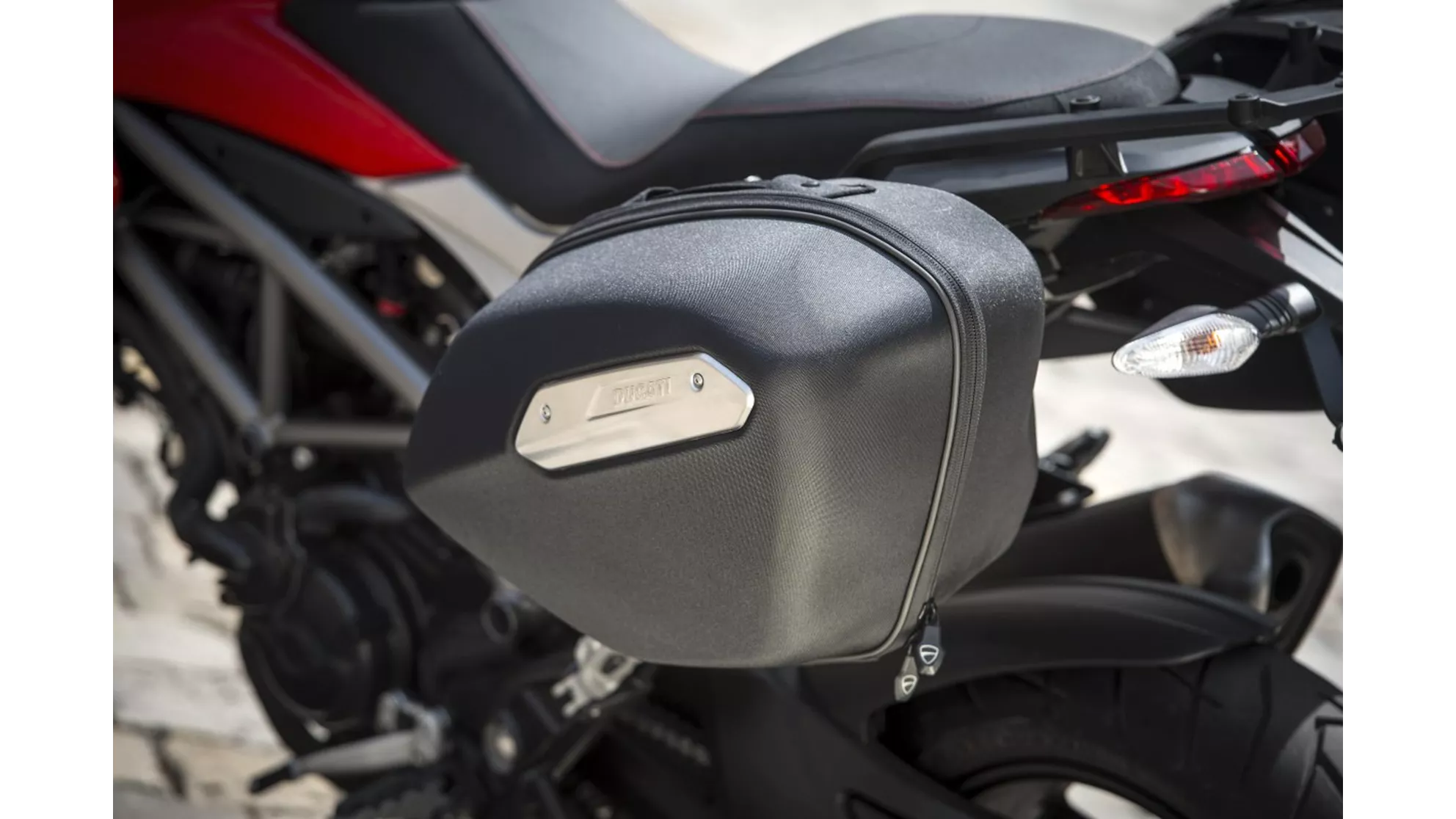 Ducati Hyperstrada - Image 9 Ducati Hyperstrada - Image 9