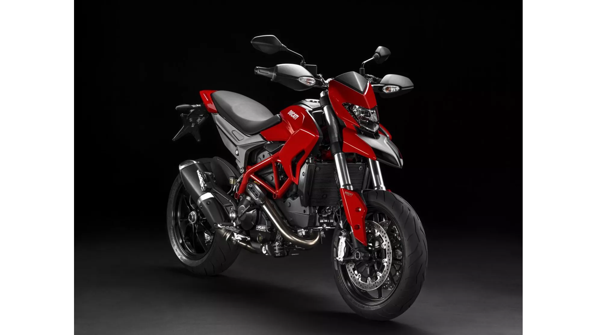 Ducati Hypermotard 821 - Image 4 Ducati Hypermotard 821 - Image 4