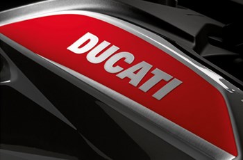 Ducati Hypermotard SP 821 2014 - Bild 4 Ducati Hypermotard SP 821 2014 - Bild 4