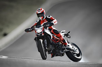 Ducati Hypermotard SP 821 2014 - Bild 7 Ducati Hypermotard SP 821 2014 - Bild 7