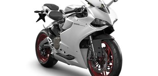 Ducati 899 Panigale 2014 vs Aprilia RSV4 1100 2023