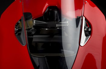 Ducati 1199 Panigale Superleggera 2014 - Bild 9