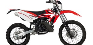 Rieju MRT Freejump 50 Cross 2014 vs Beta RR Enduro 50 2014