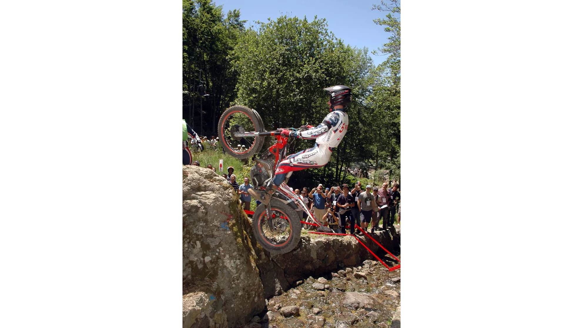 Beta Evo 200 2T - Image 3 Beta Evo 200 2T - Image 3