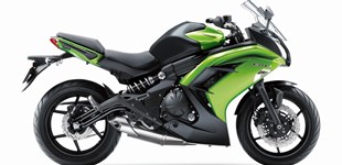 Aprilia Tuareg 660 2022 vs Kawasaki ER-6f 2014 Aprilia Tuareg 660 2022 vs Kawasaki ER-6f 2014