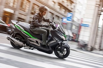 Kawasaki J300 2014 - Bild 2 Kawasaki J300 2014 - Bild 2