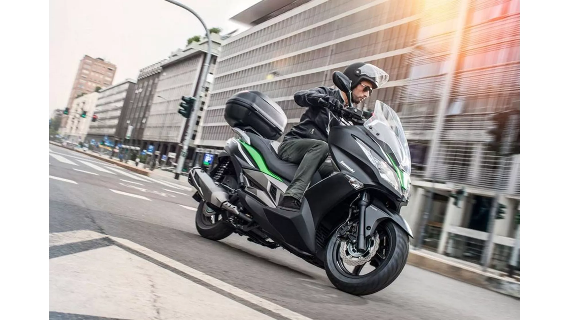 Kawasaki J300 - Image 11 Kawasaki J300 - Image 11