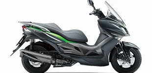 Zontes 350 E 2023 vs Kawasaki J300 2014 Zontes 350 E 2023 vs Kawasaki J300 2014