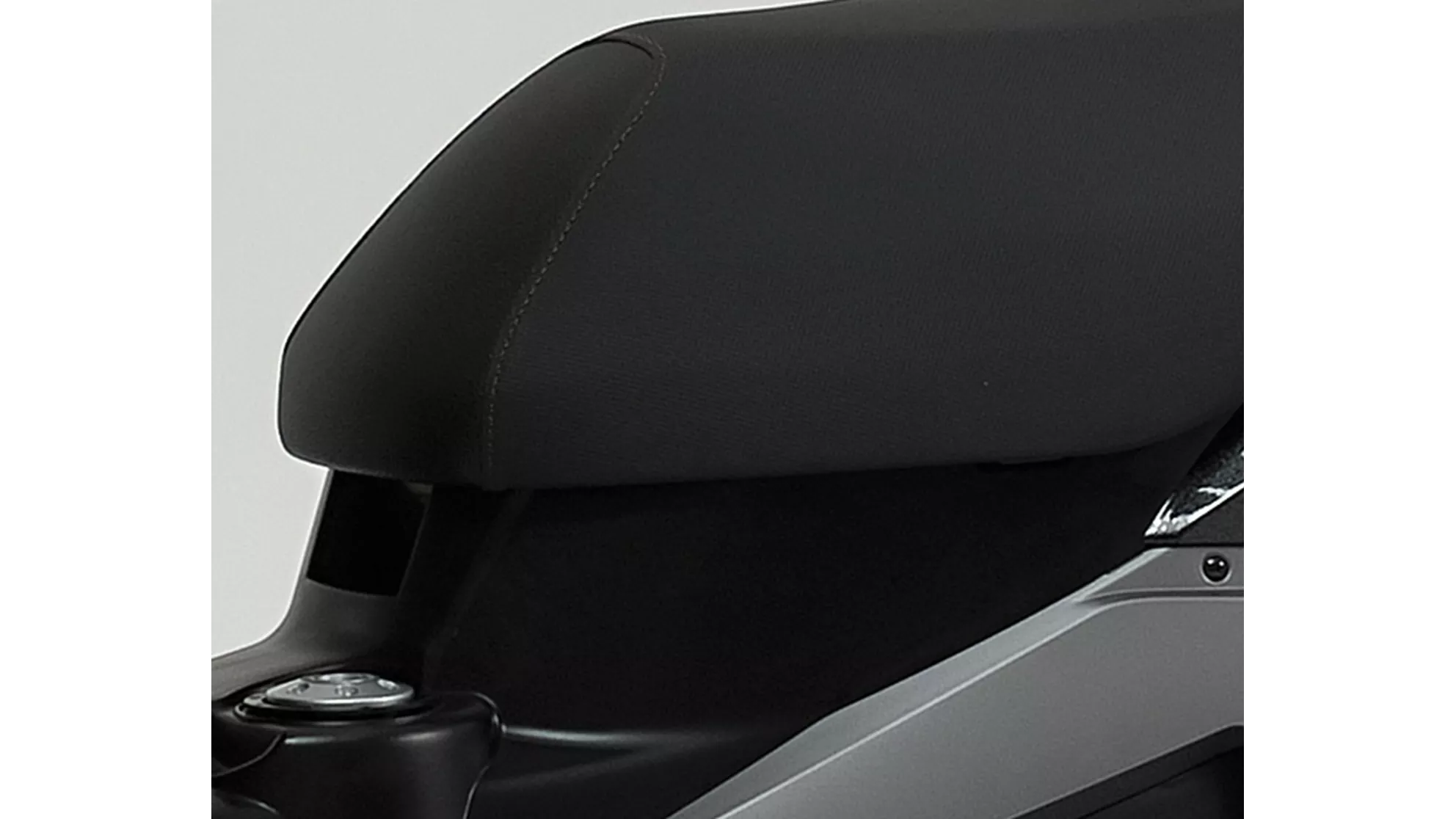 Aeon Elite 350i - Image 3 Aeon Elite 350i - Image 3