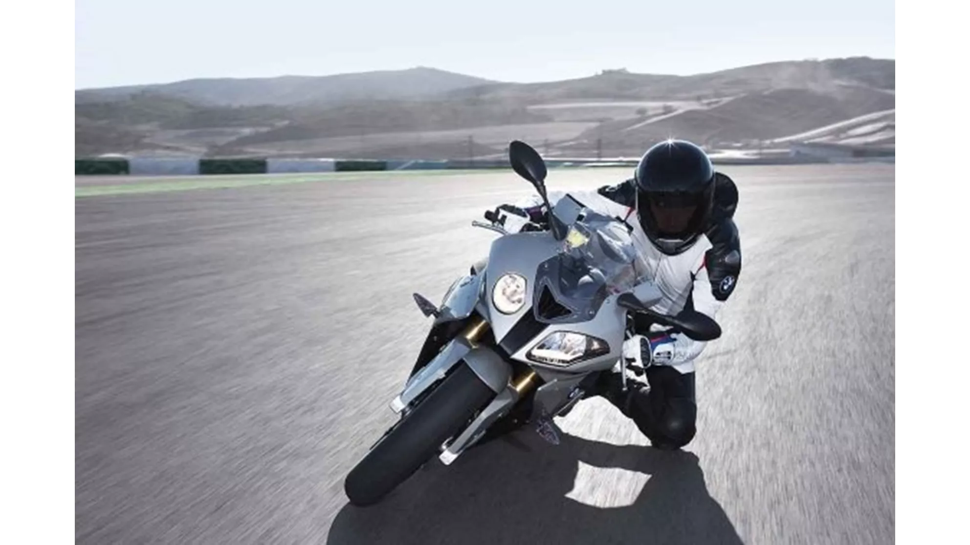 BMW S 1000 RR - Image 11 BMW S 1000 RR - Image 11