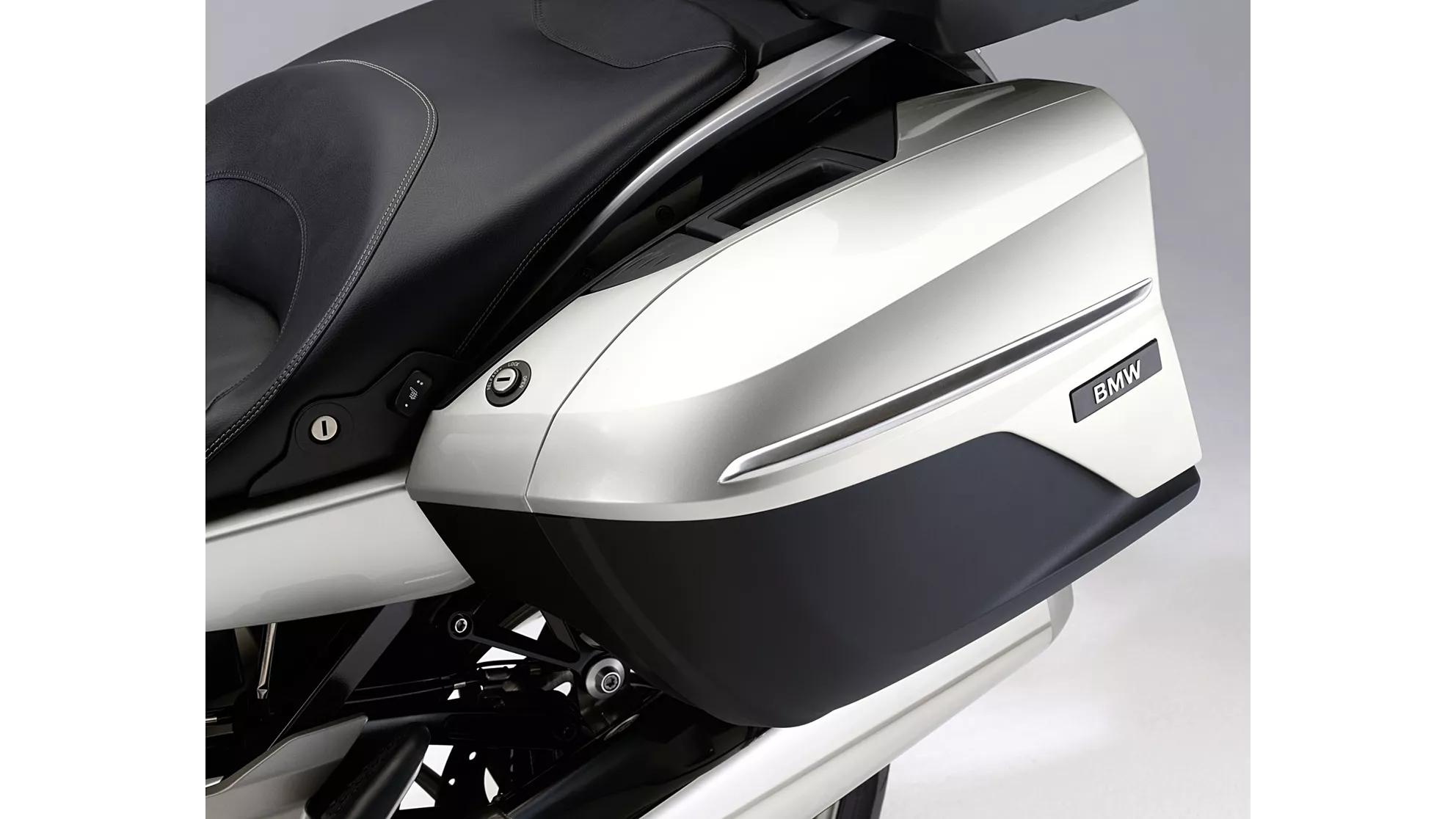 BMW K 1600 GTL - Image 2 BMW K 1600 GTL - Image 2