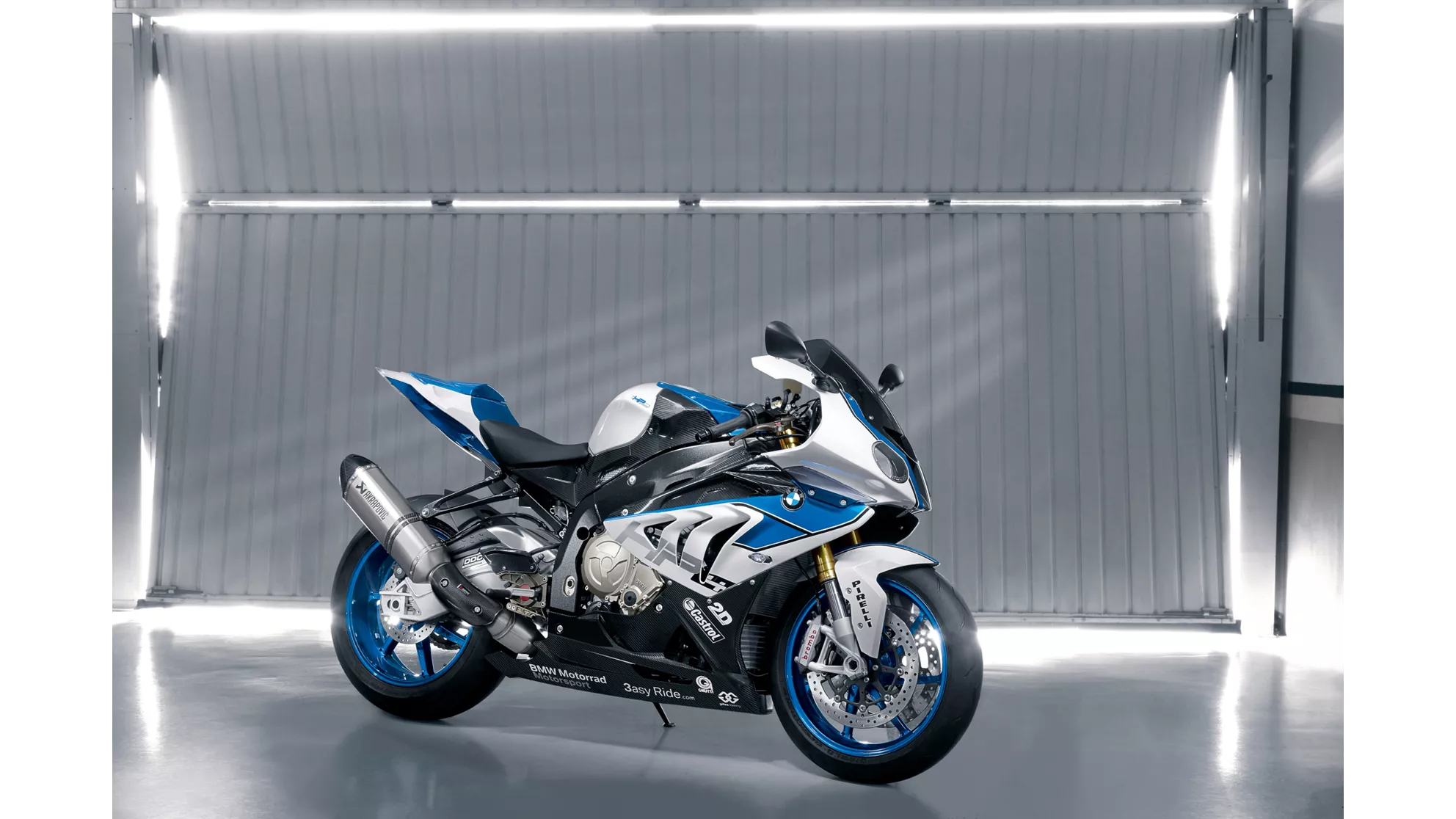 BMW HP4 - Image 10 BMW HP4 - Image 10