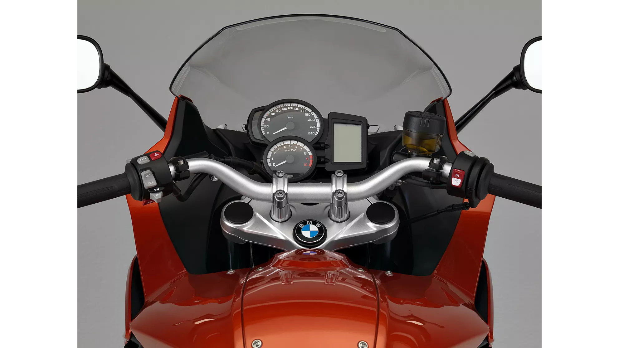 BMW F 800 GT - Image 3 BMW F 800 GT - Image 3