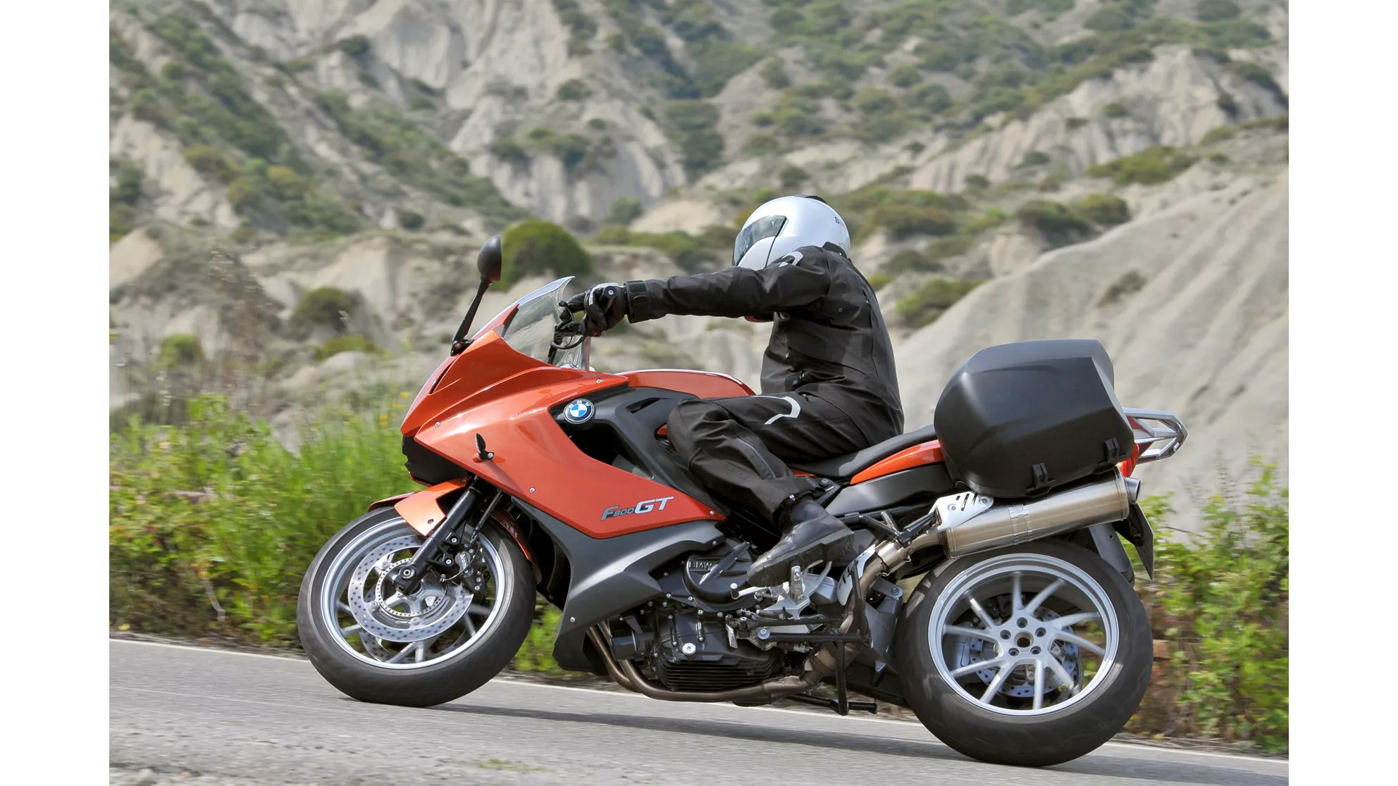 BMW F 800 GT - Image 8 BMW F 800 GT - Image 8