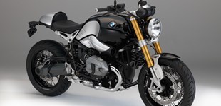BMW R nineT 2014 vs Moto Guzzi 1200 Sport 2012 BMW R nineT 2014 vs Moto Guzzi 1200 Sport 2012