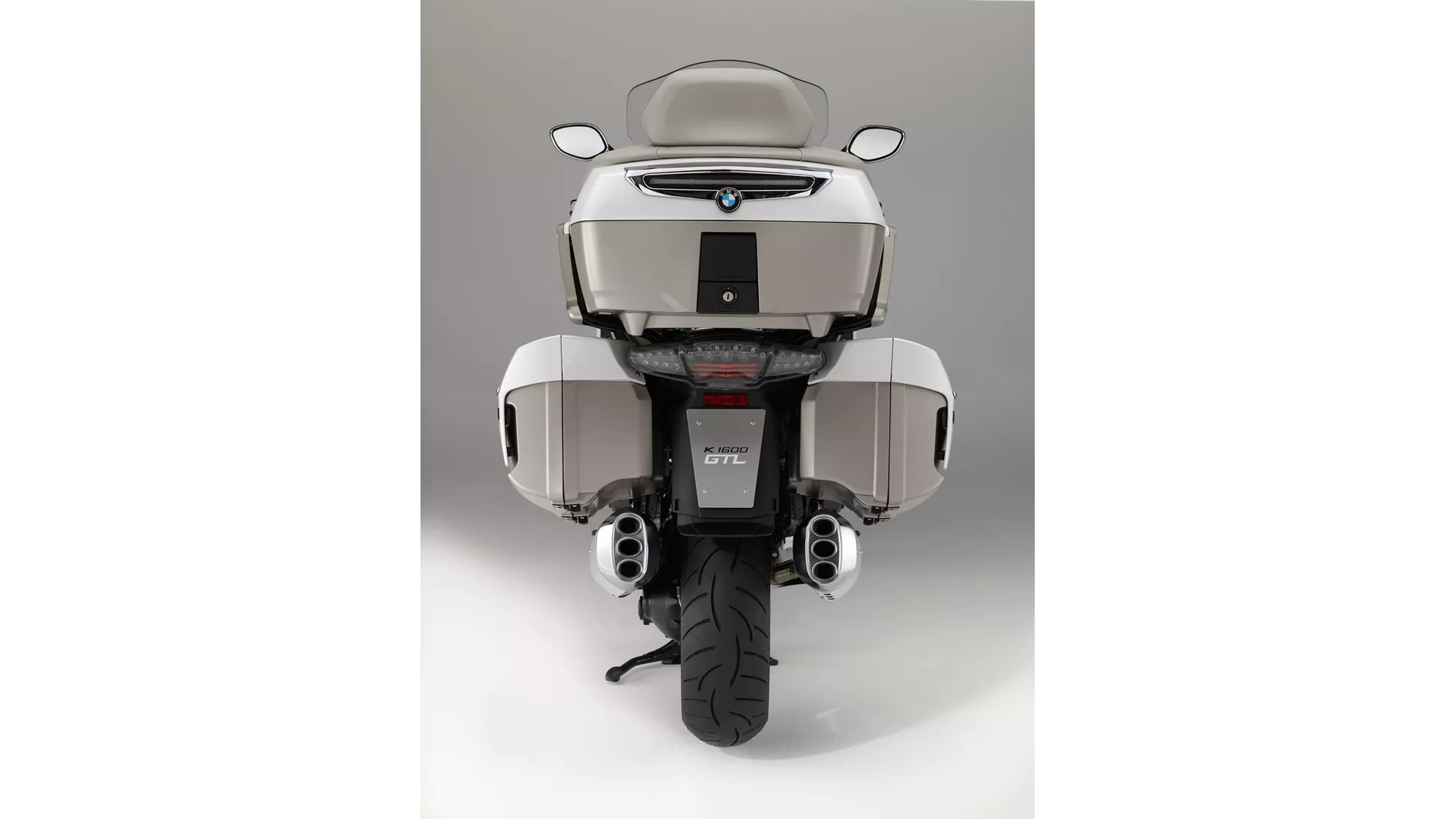 BMW K 1600 GTL Exclusive - Image 9 BMW K 1600 GTL Exclusive - Image 9