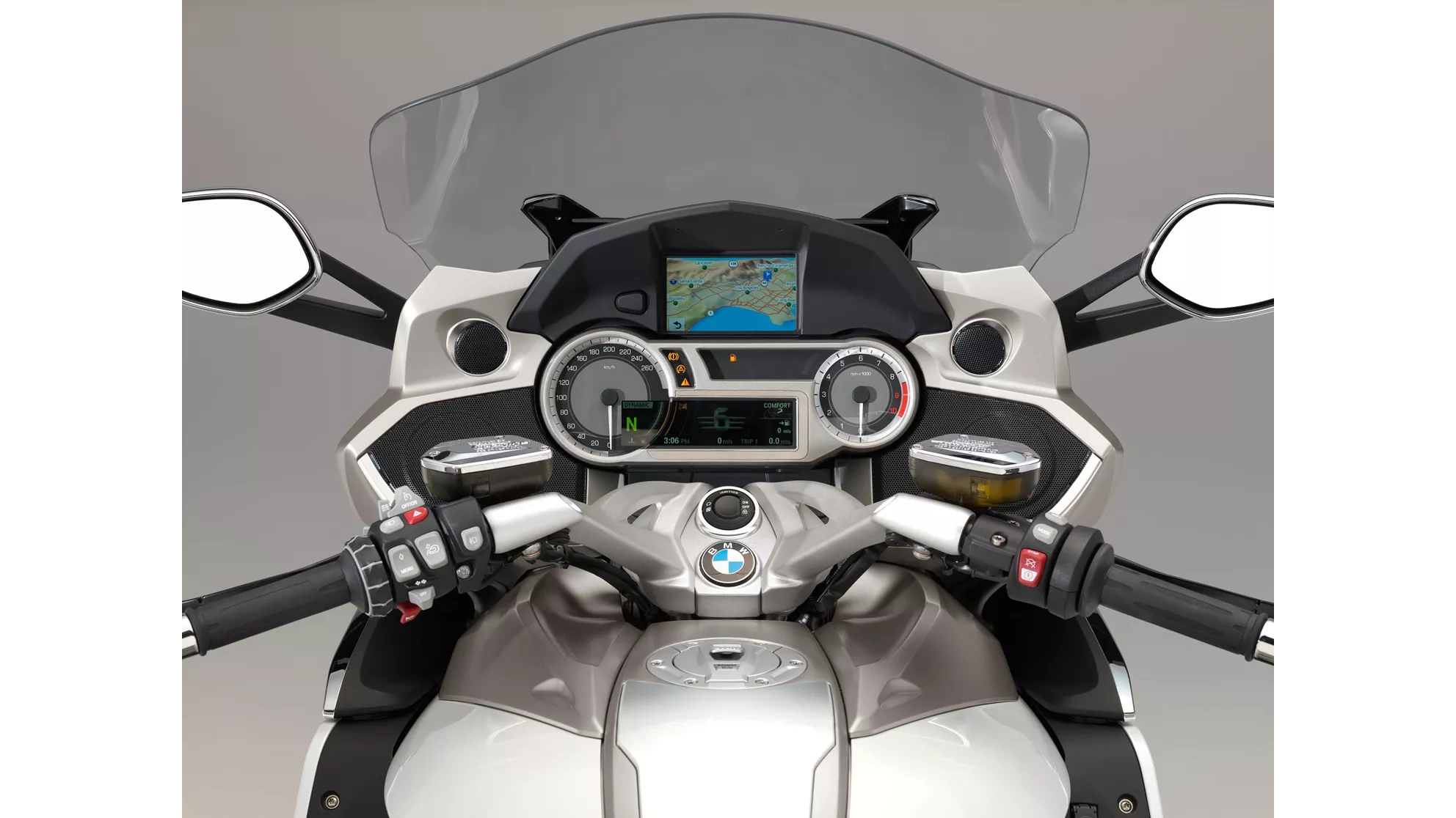 BMW K 1600 GTL Exclusive - Image 10 BMW K 1600 GTL Exclusive - Image 10