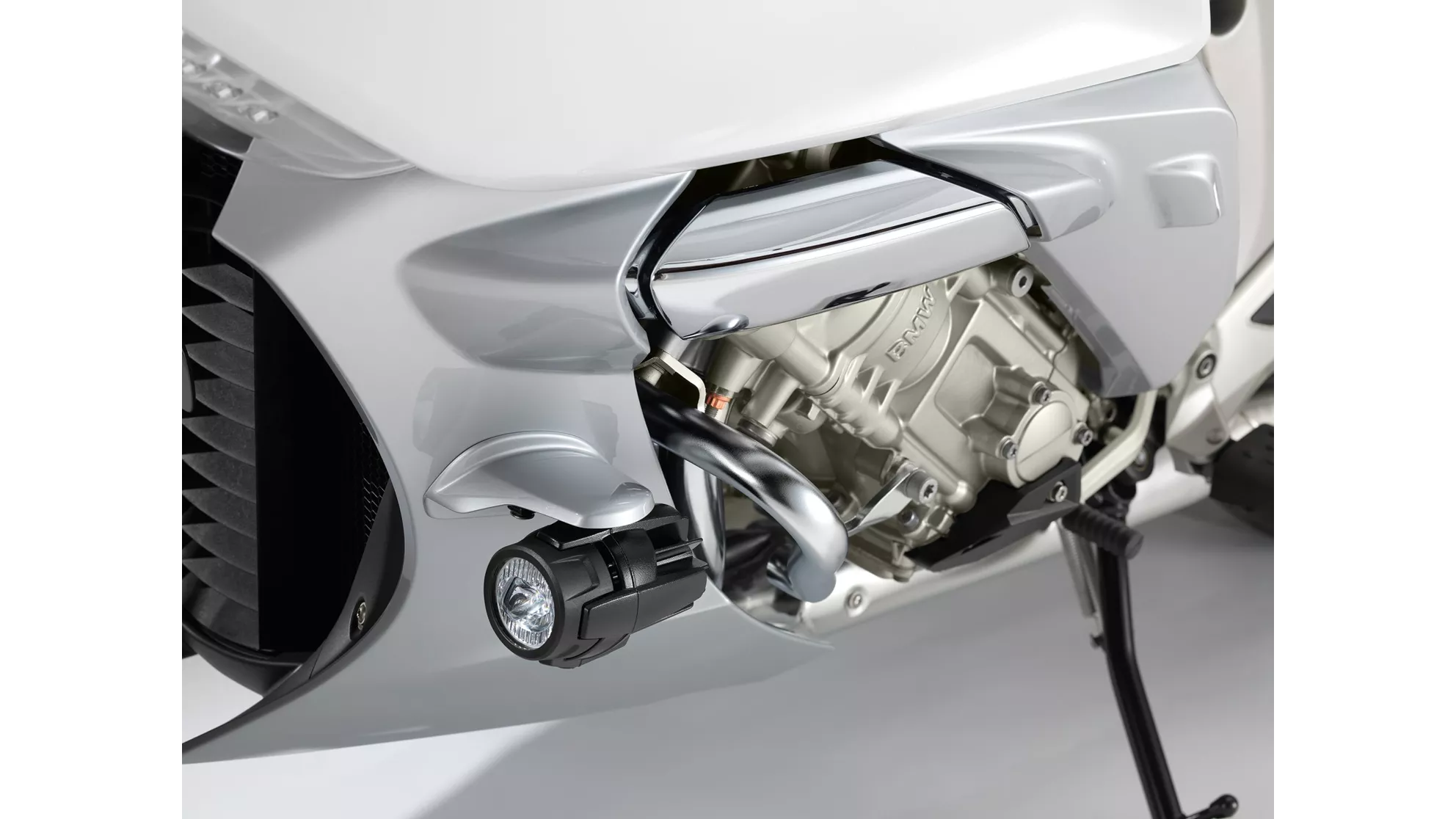 BMW K 1600 GTL Exclusive - Image 14 BMW K 1600 GTL Exclusive - Image 14