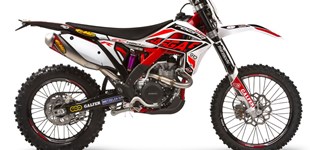 KTM 450 SX-F 2011 vs GASGAS EC 300 F Racing 2014