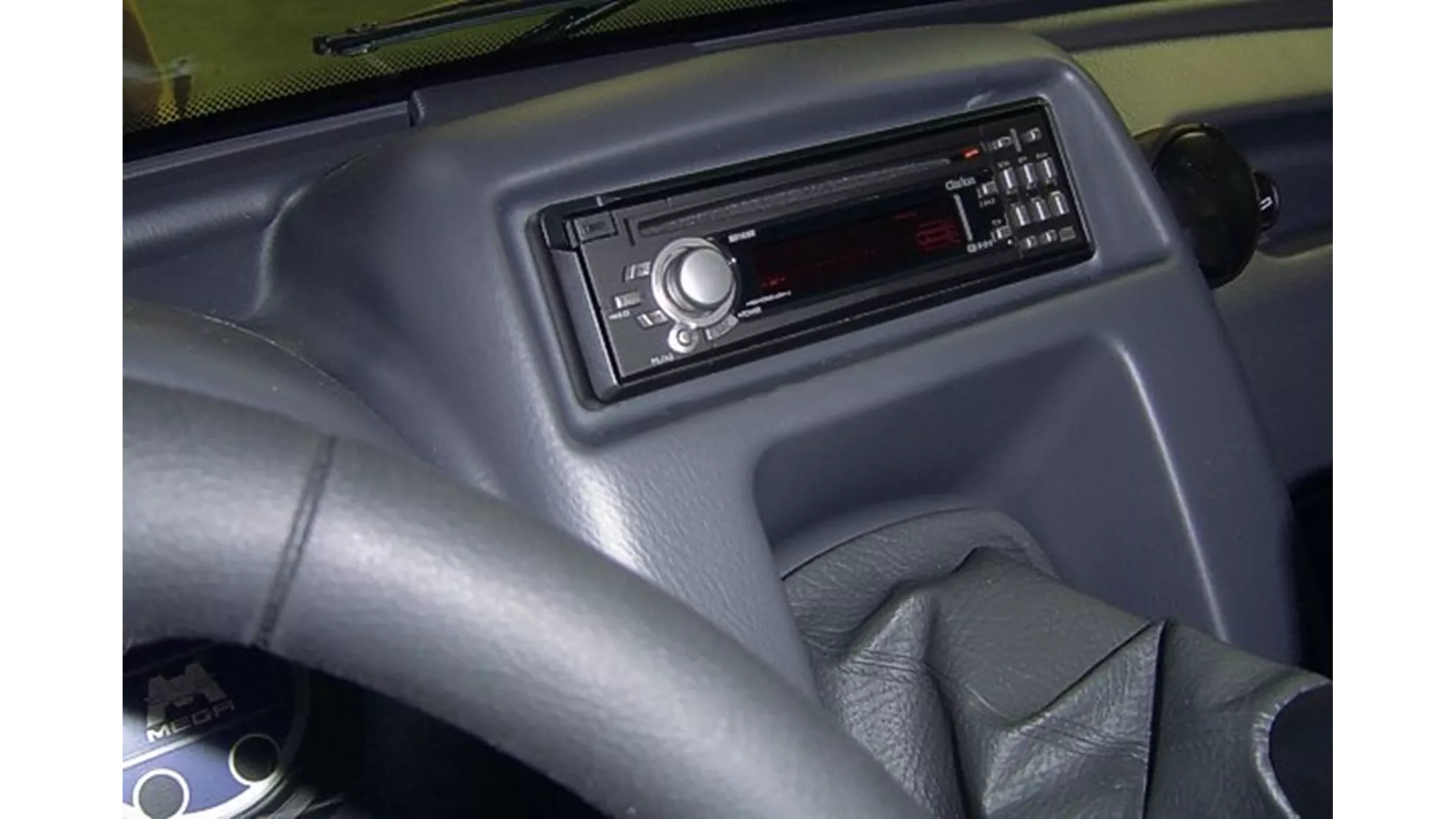 Aixam Multitruck Van - Image 2 Aixam Multitruck Van - Image 2