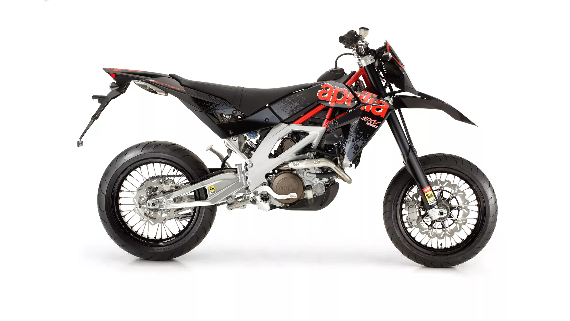 Aprilia SXV 550 Supermoto - Image 2 Aprilia SXV 550 Supermoto - Image 2