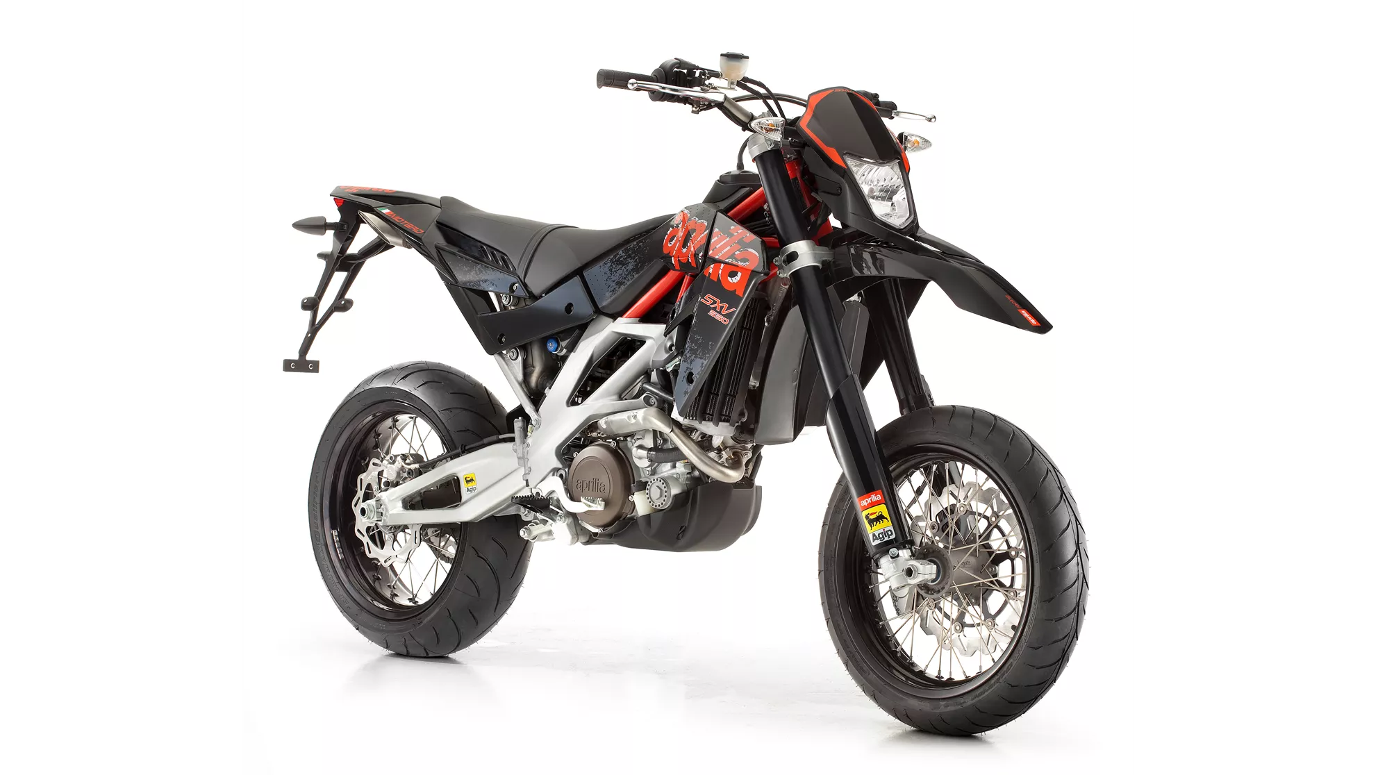 Aprilia SXV 550 Supermoto - Image 3 Aprilia SXV 550 Supermoto - Image 3