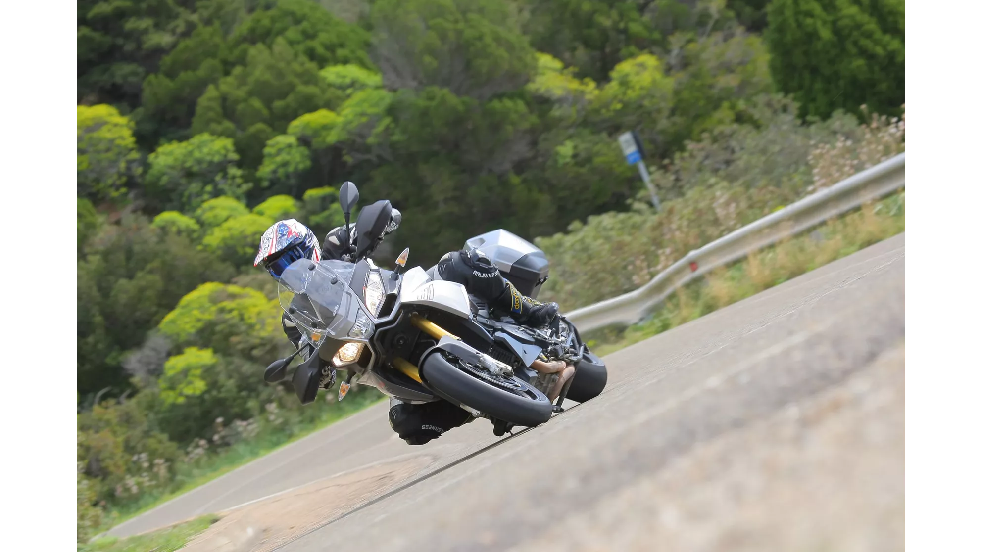 Aprilia Caponord 1200 ABS Travelpack - Image 1 Aprilia Caponord 1200 ABS Travelpack - Image 1