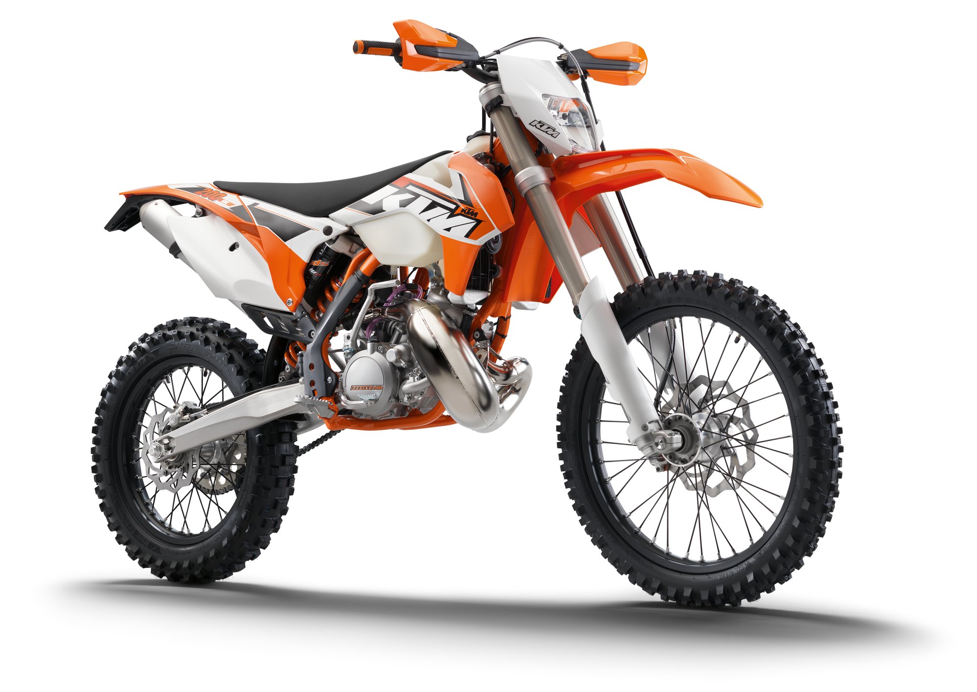 Motorrad Vergleich KTM 200 EXC 2015 vs. KTM 300 EXC TPI Erzberg Edition ...