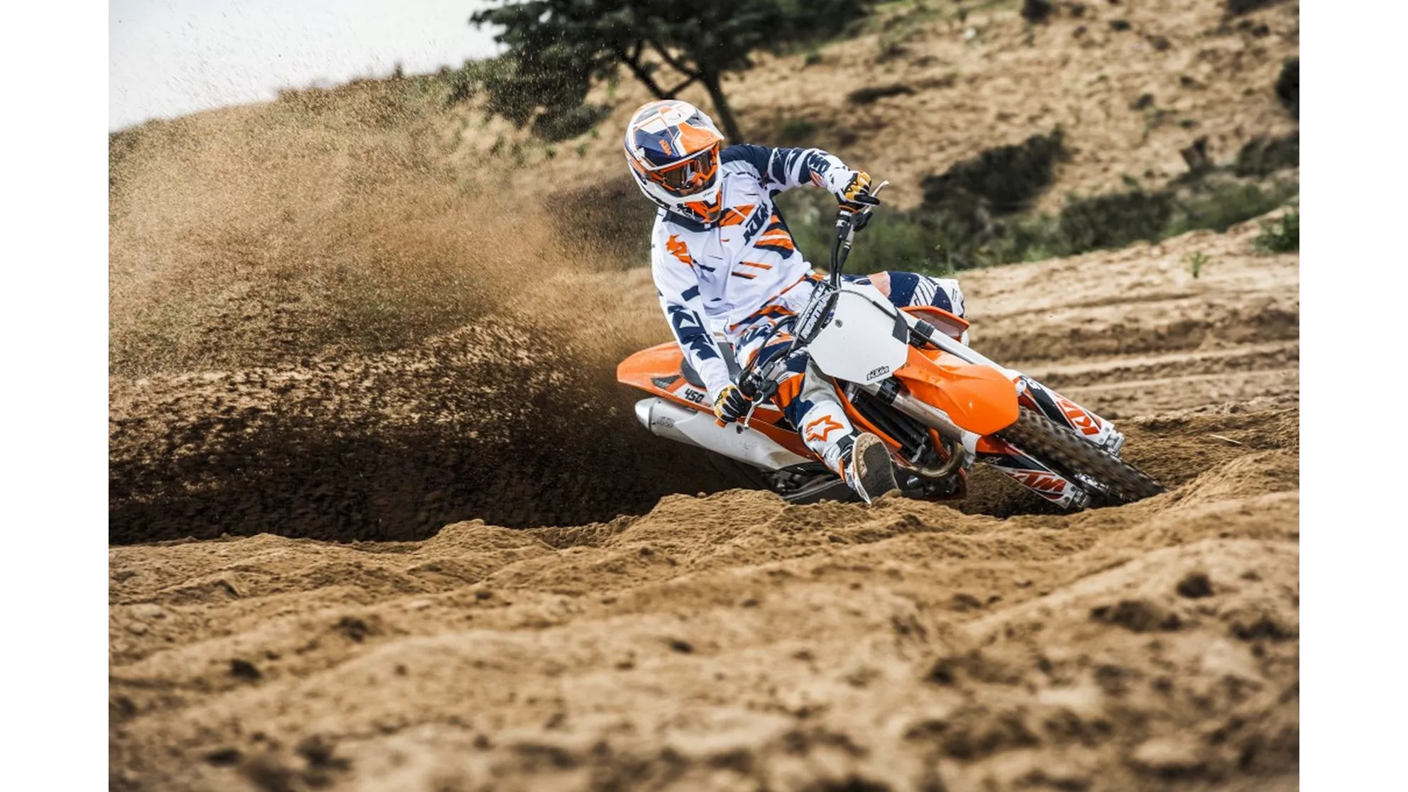 KTM 450 SX-F - Image 1 KTM 450 SX-F - Image 1