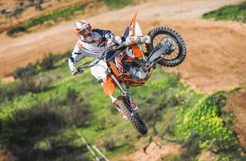 KTM 450 SX-F 2015 - Bild 4 KTM 450 SX-F 2015 - Bild 4
