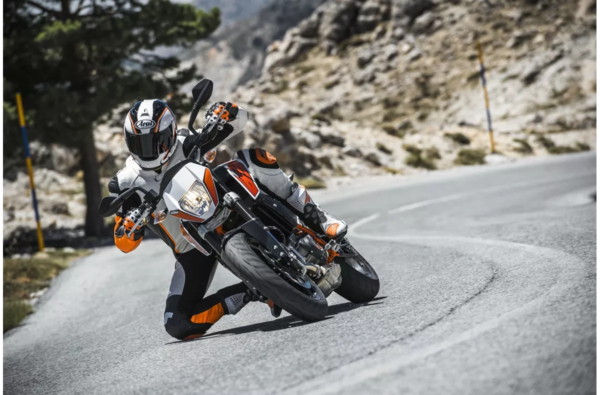 KTM 690 Duke KTM 690 Duke