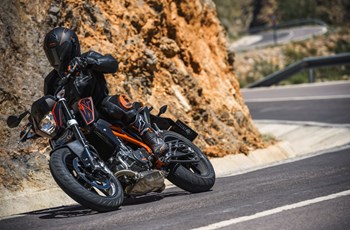 KTM 690 Duke 2015 - Bild 8 KTM 690 Duke 2015 - Bild 8