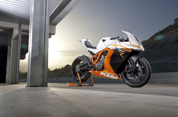 KTM 1190 RC8 R 2015 - Bild 3 KTM 1190 RC8 R 2015 - Bild 3