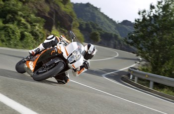 KTM 1190 RC8 R 2015 - Bild 6 KTM 1190 RC8 R 2015 - Bild 6