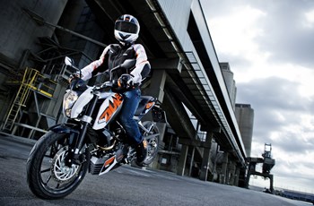 KTM 125 Duke 2015 - Bild 2 KTM 125 Duke 2015 - Bild 2