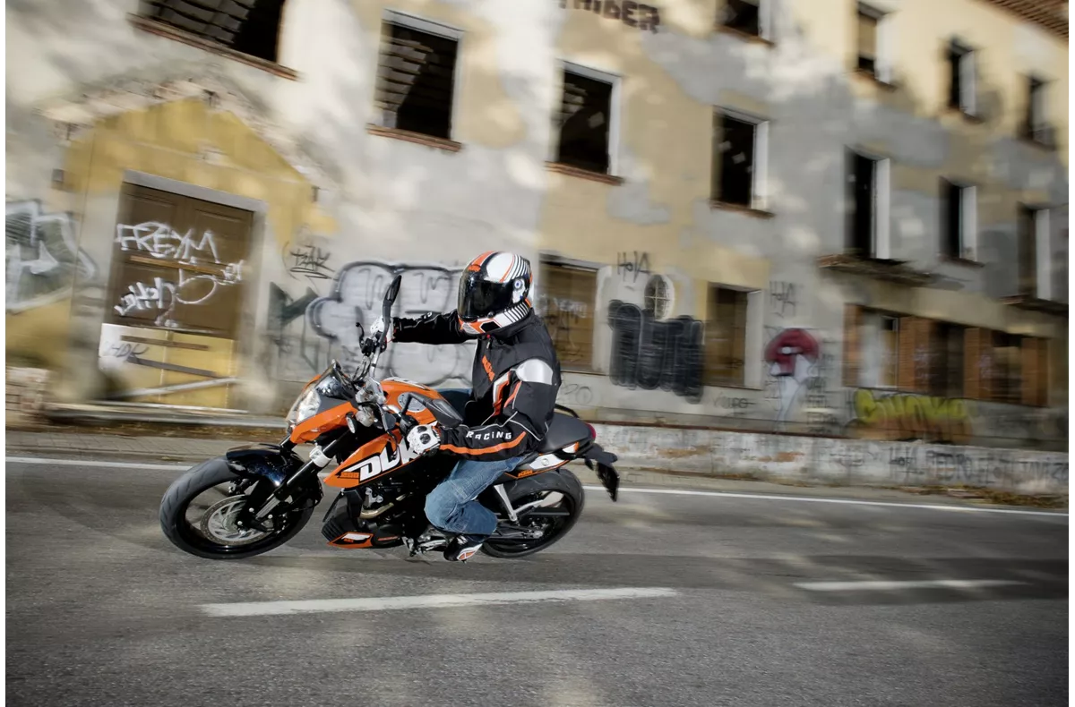 KTM 200 Duke KTM 200 Duke