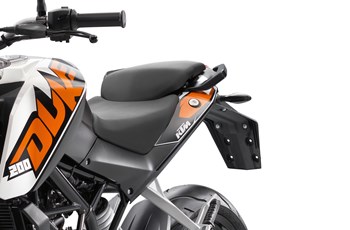 KTM 200 Duke 2015 - Bild 4 KTM 200 Duke 2015 - Bild 4