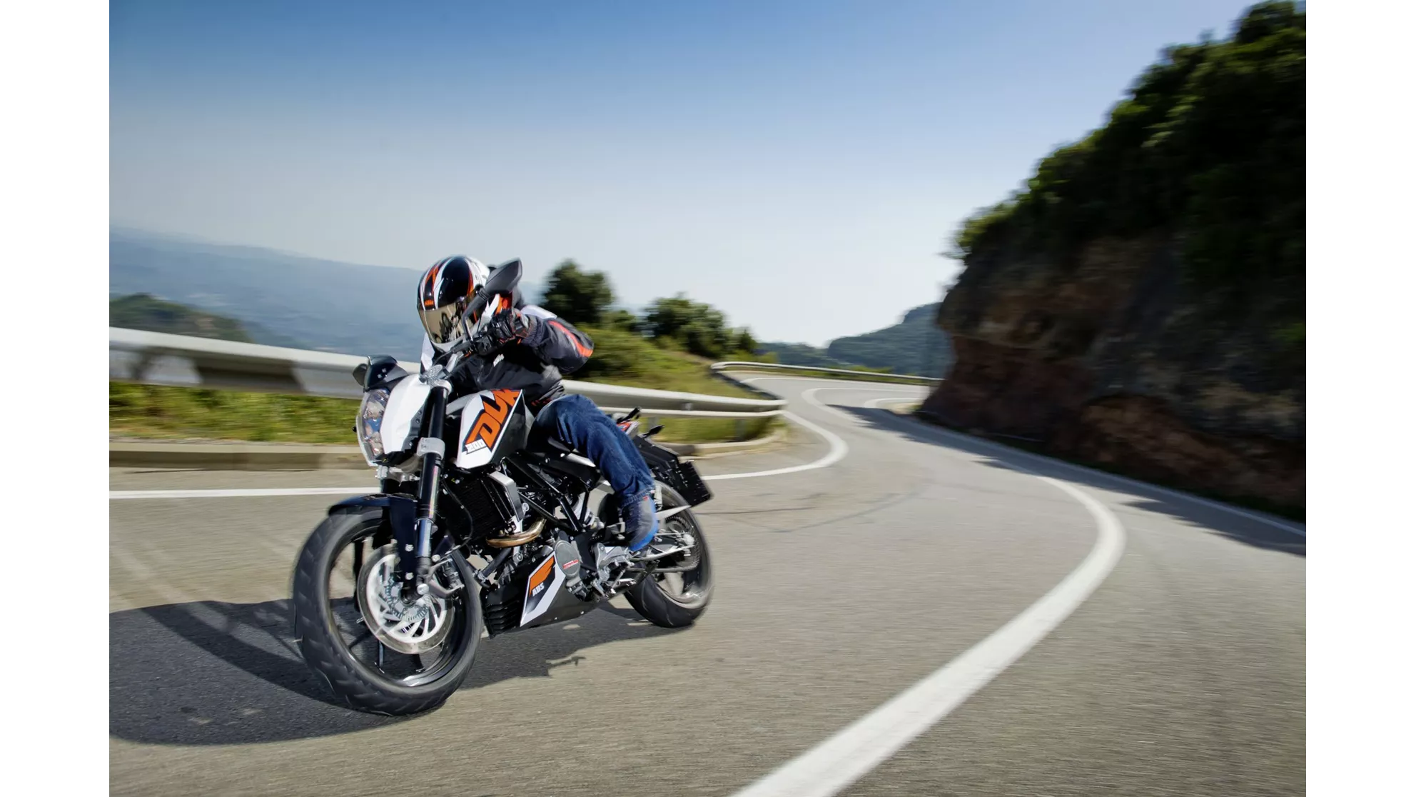 KTM 200 Duke - Image 5 KTM 200 Duke - Image 5