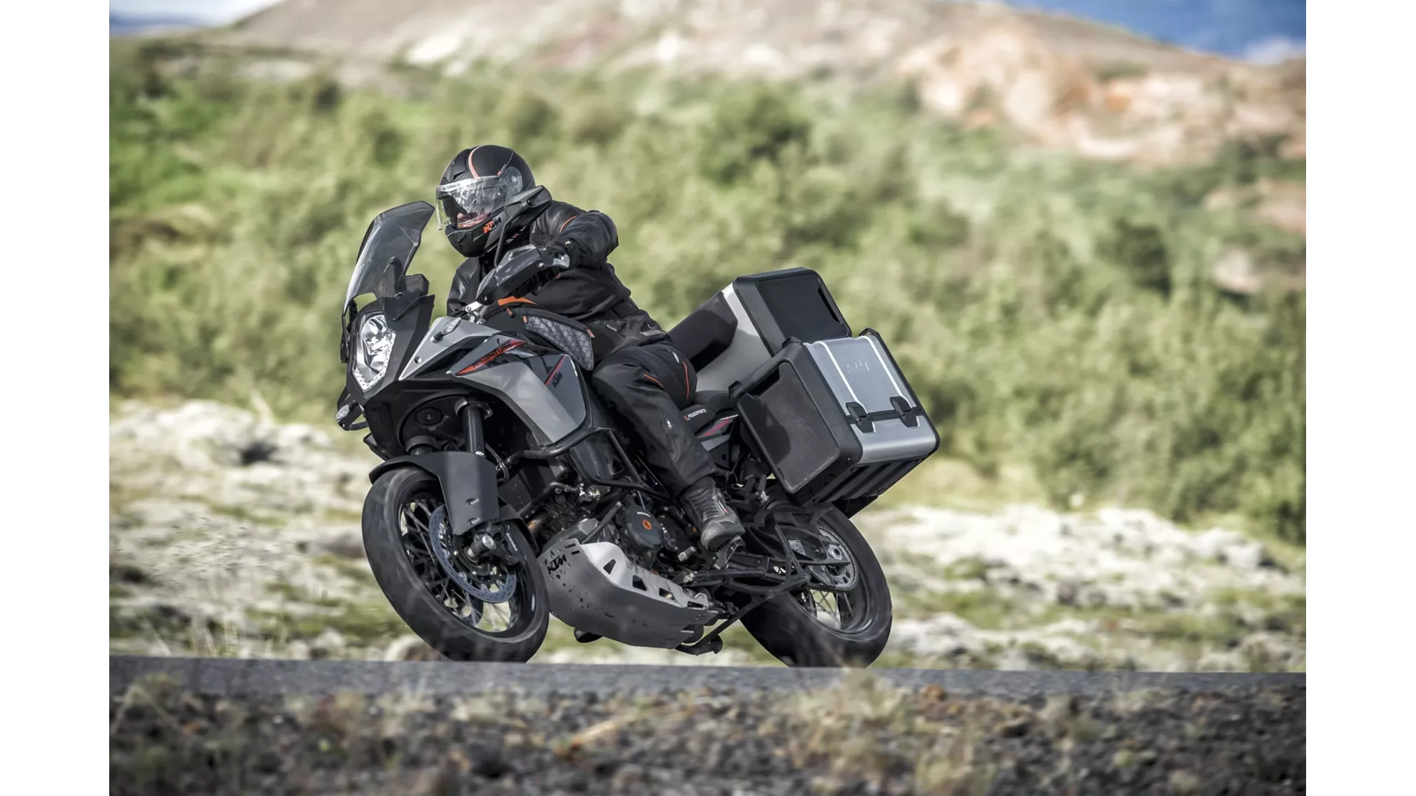 KTM 1190 Adventure - Image 2 KTM 1190 Adventure - Image 2
