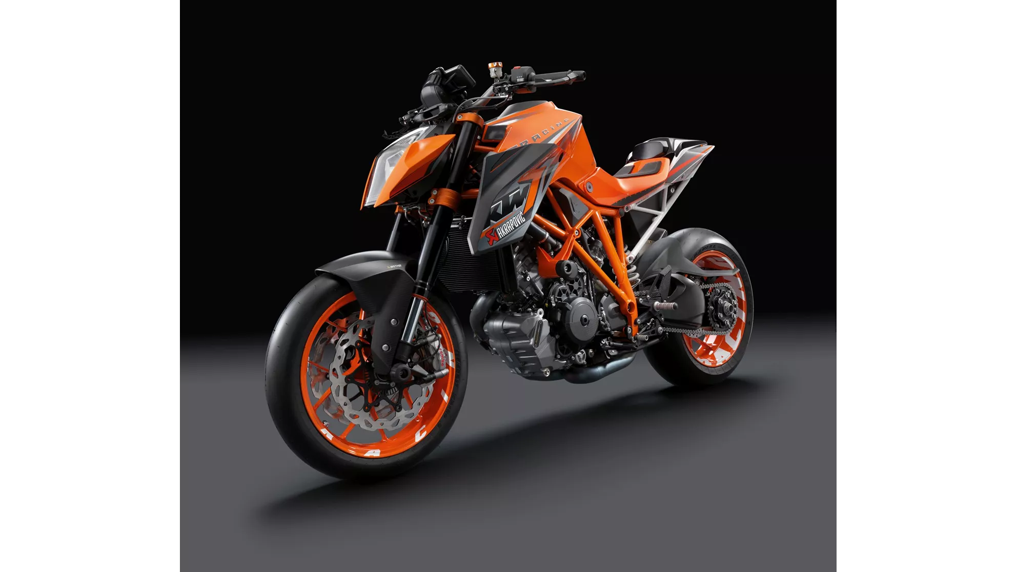 KTM 1290 Super Duke R - Image 16 KTM 1290 Super Duke R - Image 16