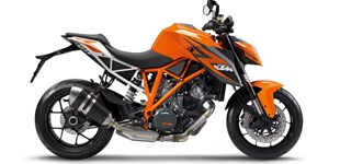 KTM 990 Super Duke 2009 vs KTM 1290 Super Duke R 2015