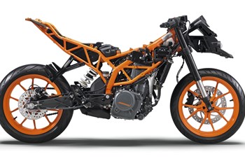 KTM RC 390 2015 - Bild 14 KTM RC 390 2015 - Bild 14