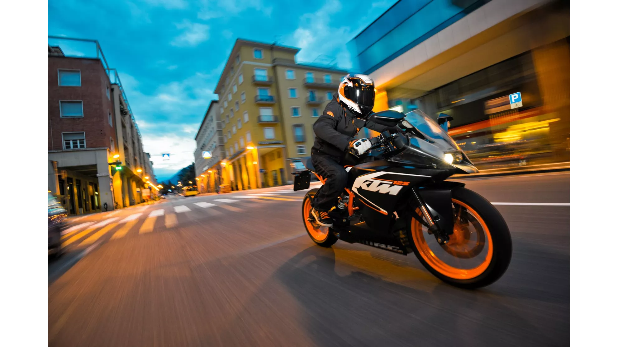 KTM RC 125 - Image 3 KTM RC 125 - Image 3