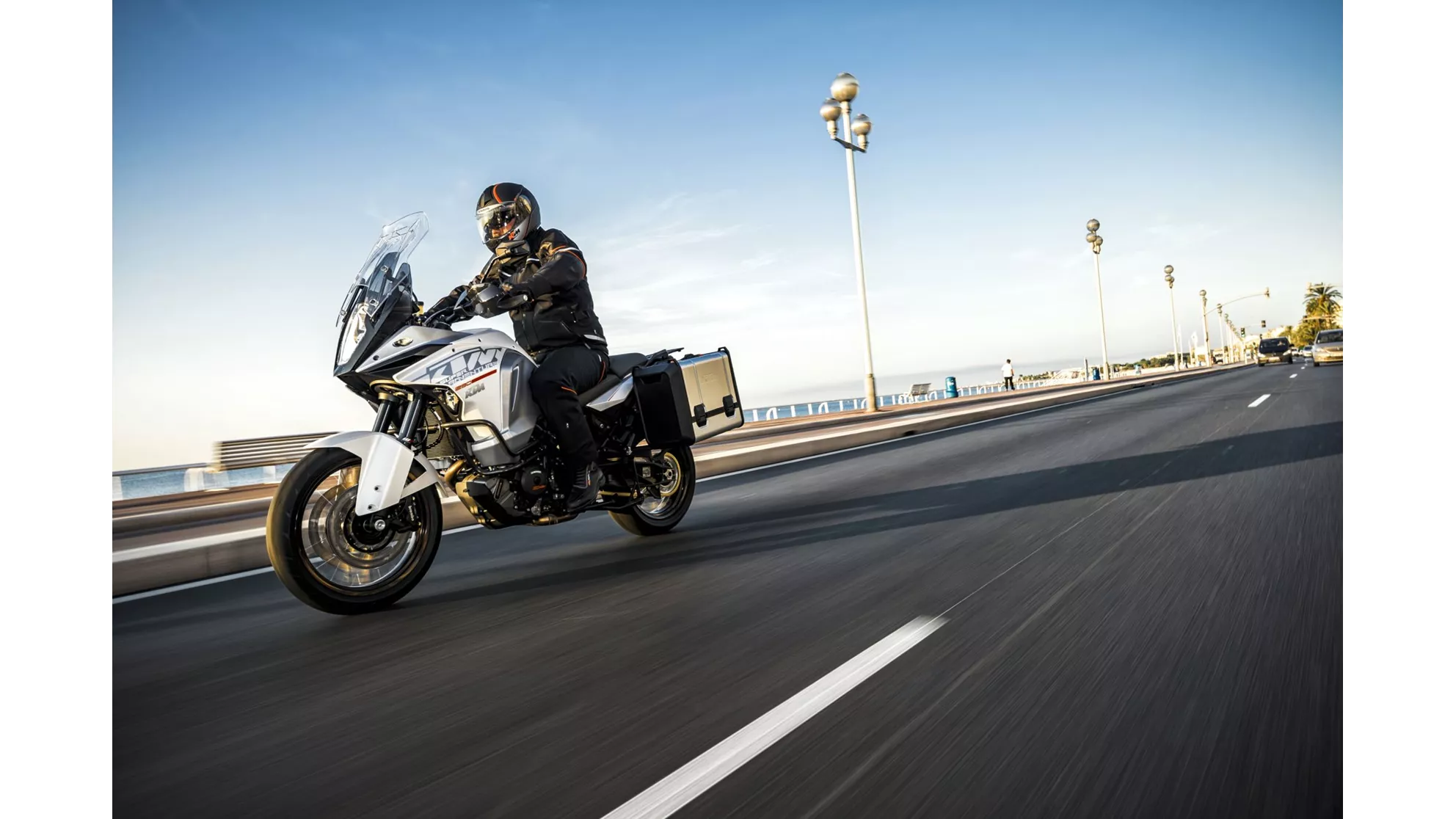 KTM 1290 Super Adventure - Image 6 KTM 1290 Super Adventure - Image 6