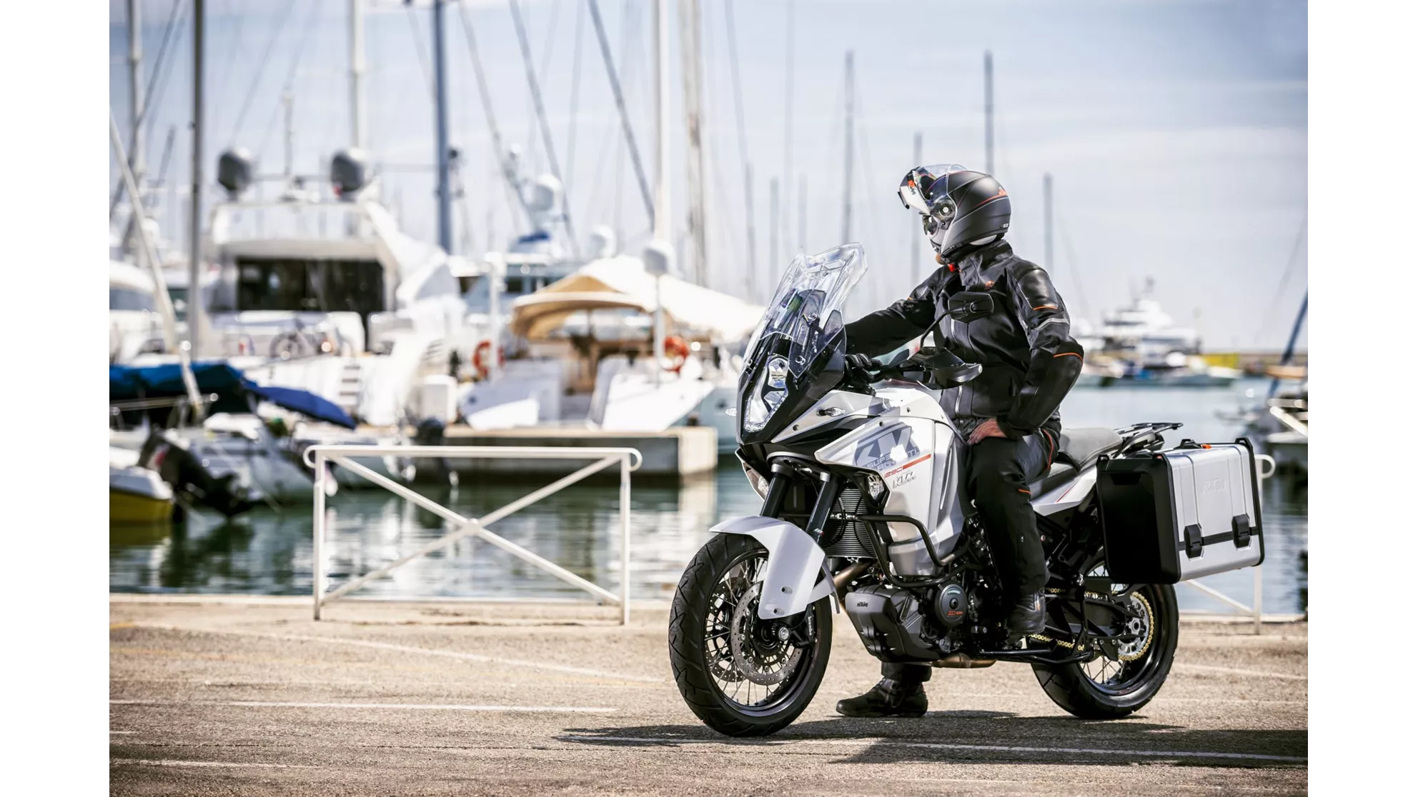 KTM 1290 Super Adventure - Image 7 KTM 1290 Super Adventure - Image 7