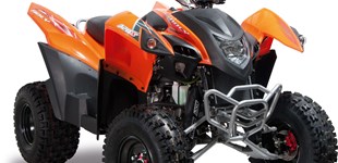 Adly Hurricane 320 2015 vs Adly Hurricane 320 Supermoto 2014